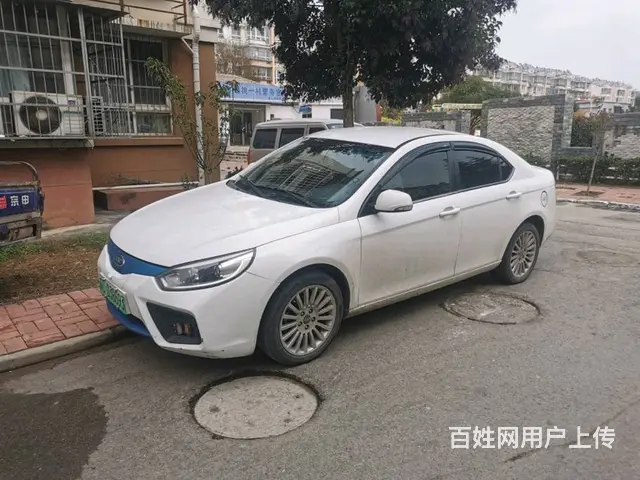 江淮iEV 2019款 iEVA50 豪华智能型 - 图片 1
