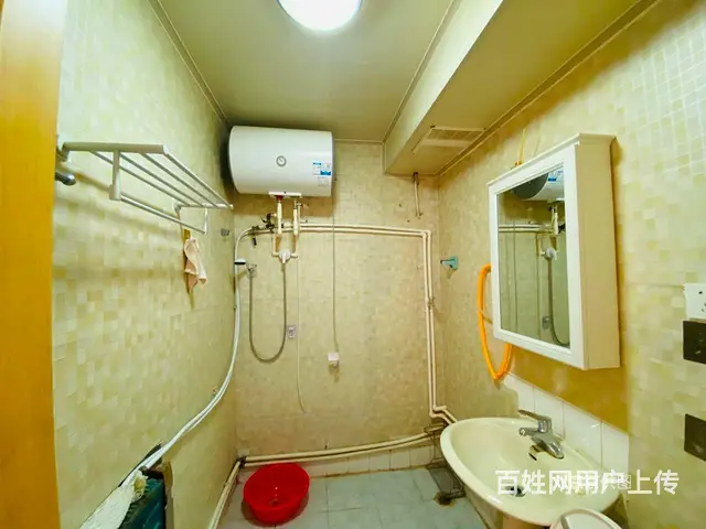 皇冠中区 四楼，带外开门草厦 - 图片 6