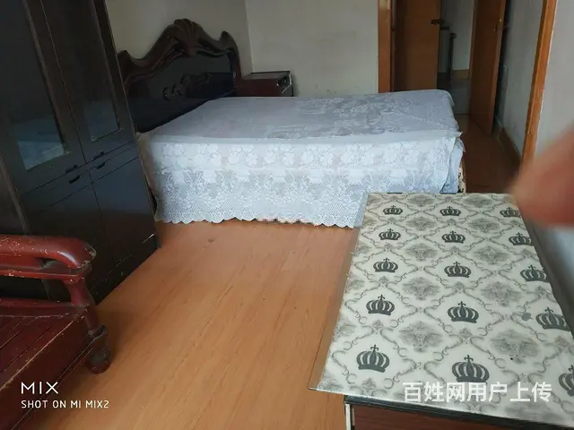 华茂小区大悦城南洪街附近二室出租1100 - 图片 1