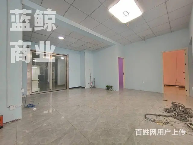 高铁时代广场150平8个隔断需要隔断的老板看过来 - 图片 1