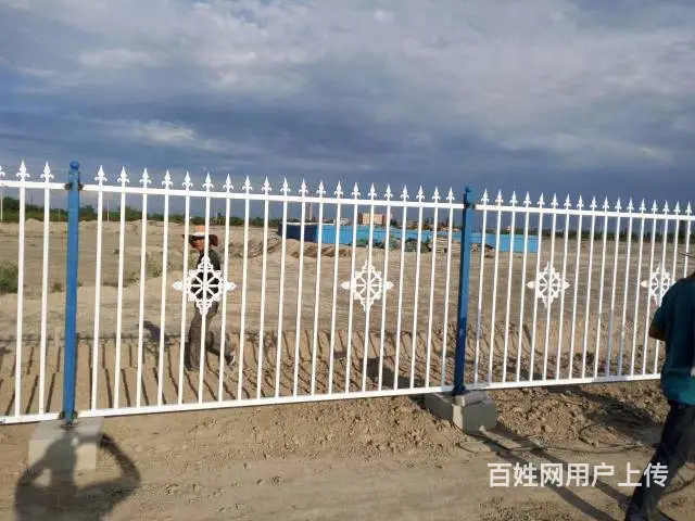 乌鲁木齐铁艺围栏 厂区护栏  小区围栏 - 图片 3