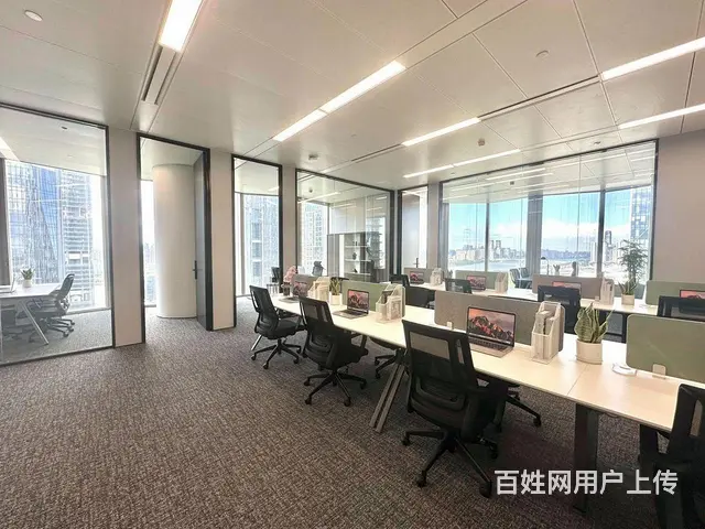 海珠地标 星河湾中心 两面望江采光 豪华装修带家具 - 图片 1