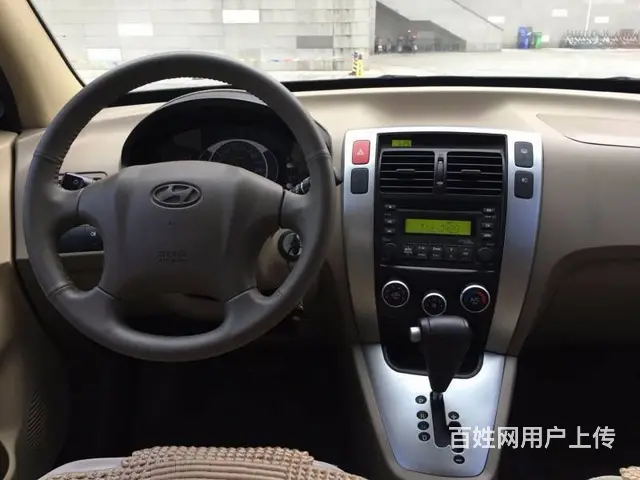 现代 途胜 2009款 2.0 手自一体 两驱舒适 - 图片 9