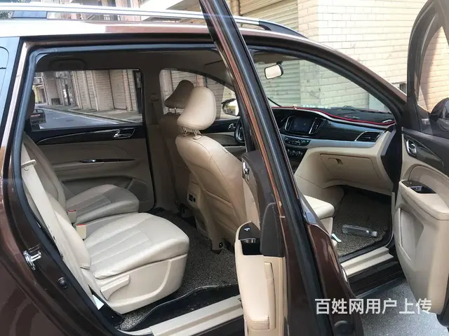 宝骏730 2016款 1.5L 手动 豪华型7座 - 图片 9
