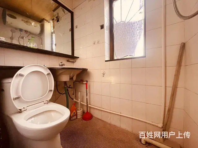 湖光路与湖滨东路 交叉处  烟草公司旁 3房 出租 - 图片 5