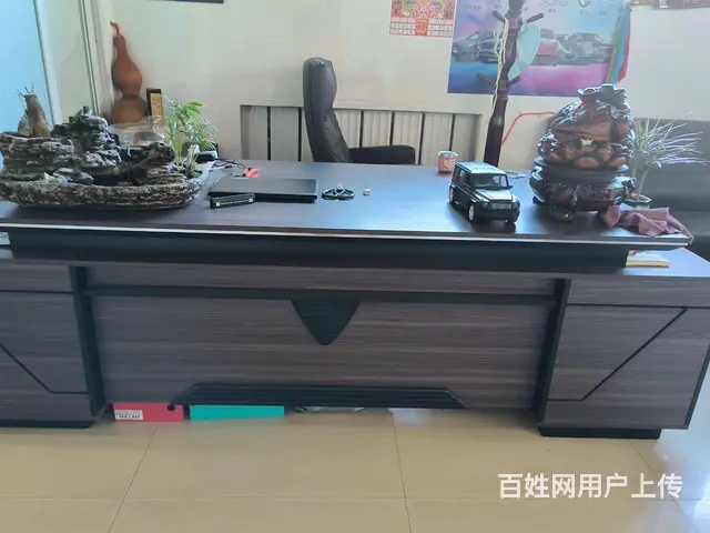 全新成套办公桌 - 图片 1