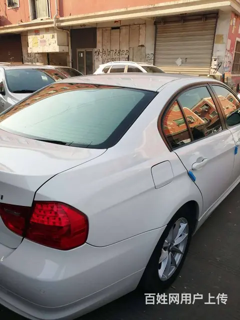 宝马3系 2011款 320i 2.0 手自一体 - 图片 5
