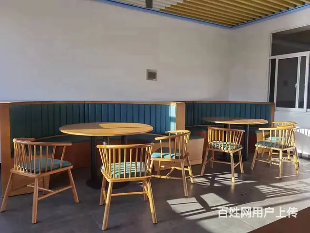 快餐店连餐店软包卡座 分段靠背板式桌椅 设计感桌椅 - 图片 6