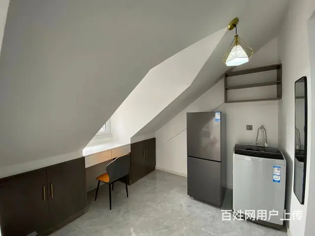 日租100  月1500水电自费 - 图片 7