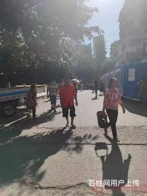 （达州铺源网）开江清河路小溪桥十字路口30㎡小吃店转让 - 图片 3