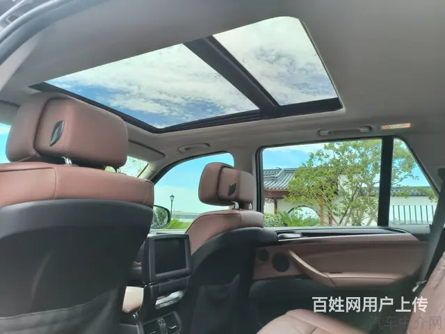 宝马X5 2010款 X5 3.0si 3.0 手自一体 尊 - 图片 4