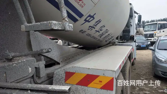 出售二手11年豪沃搅拌车 大12方 重汽发动机 - 图片 3