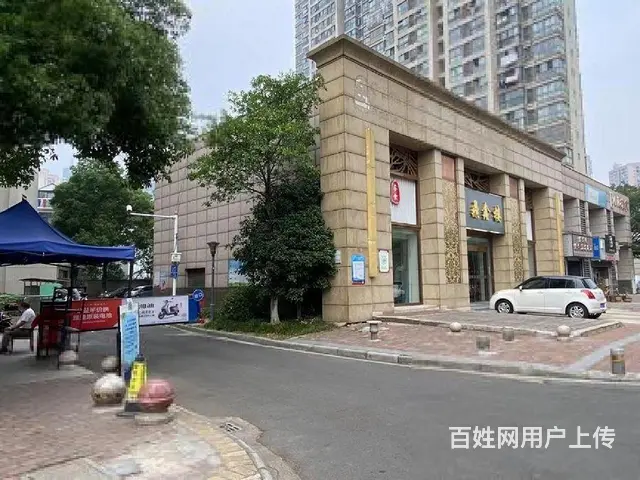 天宁区北郊旁 青山小区大门口独立商业 一拖二大开间 可做 - 图片 1