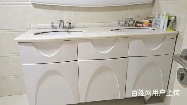 卖房 老街机妇婴医院附近楼2楼，30万118平方，三屋一厨， - 图片 2