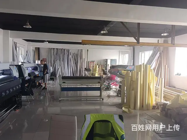 B个人一新市区鸿福家园门面出租 - 图片 1