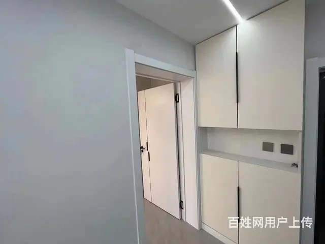 出售:10中10小附近，5楼中户 - 图片 2