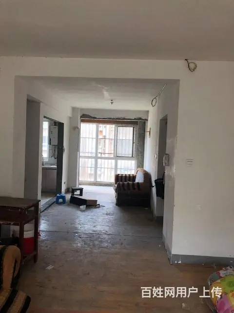 泉城花都A区带两个车库南北通透两室客厅朝阳 - 图片 8