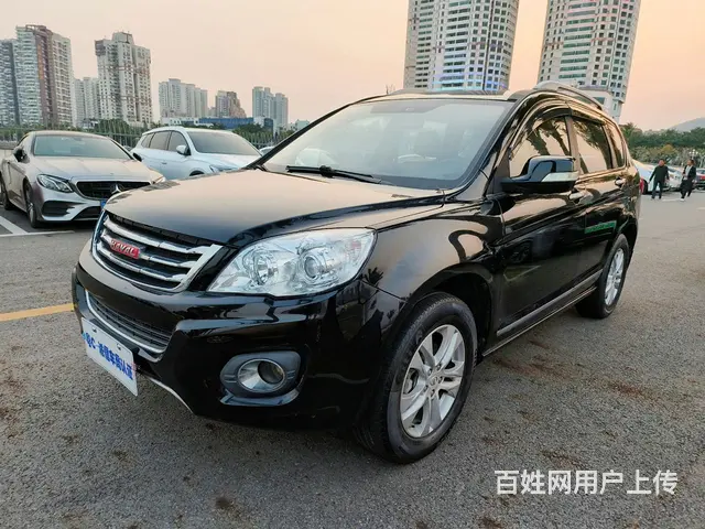 哈弗H6 2011款 2.0 手动 两驱都市版 - 图片 1