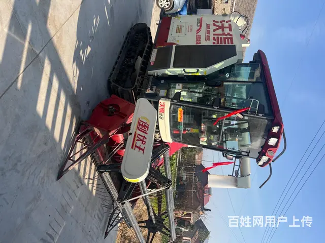 2 4年旗舰增强版沃得收割机 - 图片 1