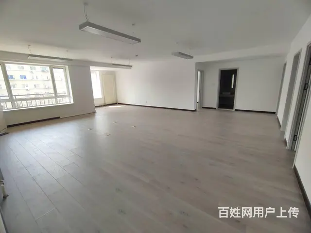 北市场丨华姿国际大厦丨207平丨9万含物业丨新世纪 东森地铁 - 图片 1