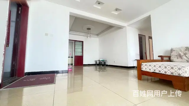 伊川，大张附近单价四千多的大产权，中间楼层大四室 - 图片 2