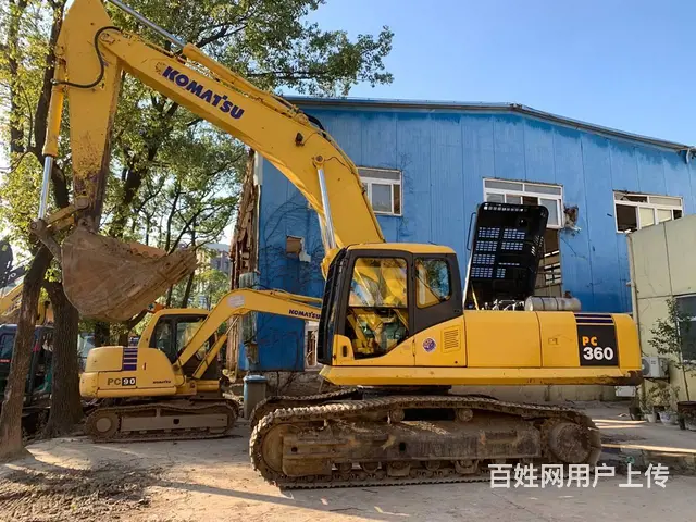 低价出售个人二手挖掘机小松卡特沃尔斗山神钢日立三一 - 图片 1
