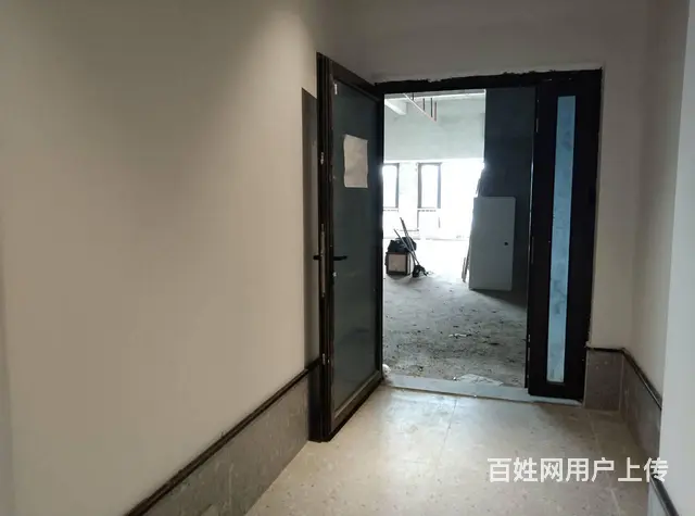 （51旺铺推荐）融创海口壹号192平空铺出租 - 图片 2