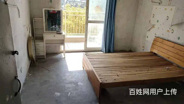 2室1厅的房子便宜出租了 - 图片