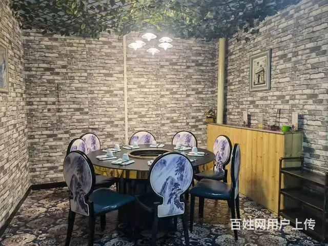 7465(七P）个人湟中县鲁沙尔镇商业街营旺烧烤火锅店转让 - 图片 3