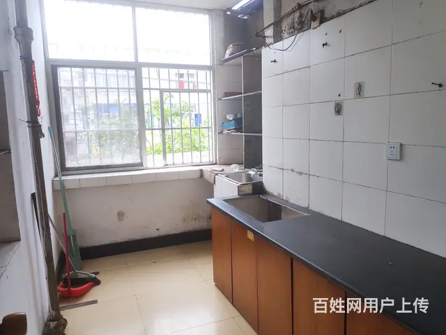 上新新村多层2楼三室两厅一厨一卫一阳台房屋出售 - 图片 8