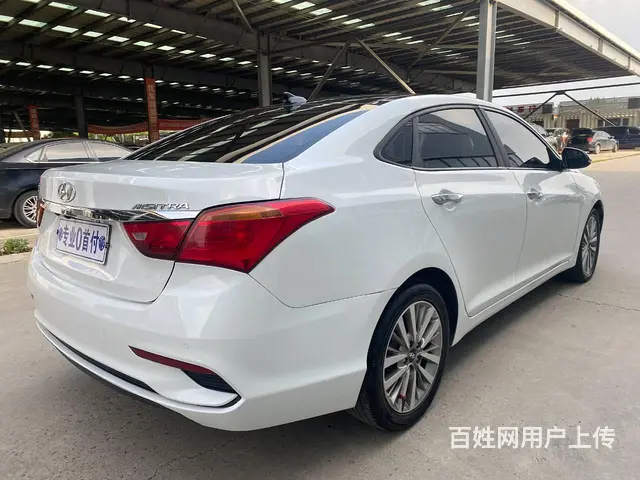 现代 名图 2017款 1.8 手自一体 GLS 智能型 - 图片 9