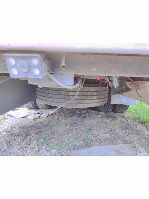6.8米平板货车，总质量18吨 - 图片 6