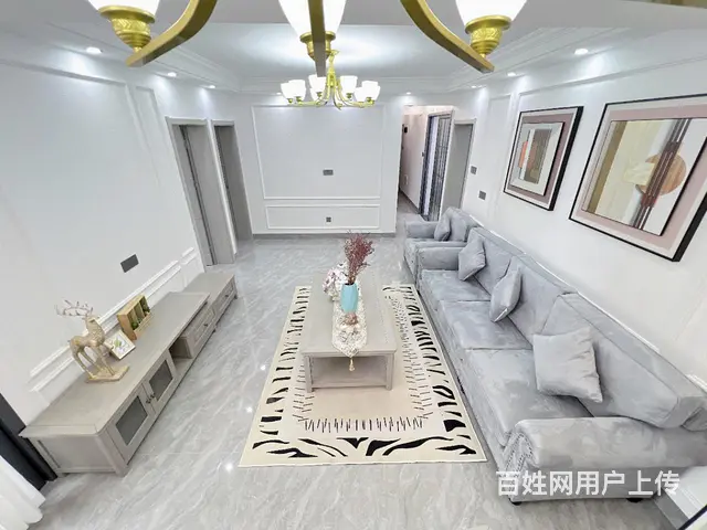 急售和信广场对面小区105平85万 - 图片 2