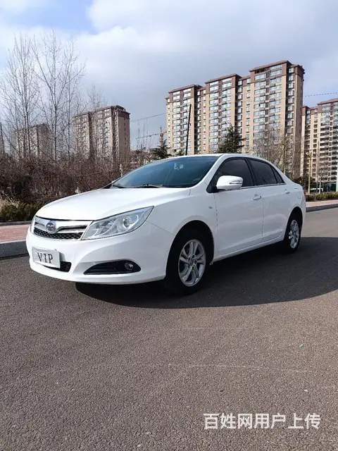 比亚迪 速锐 2015款 1.5 手动 豪华型(改款) - 图片 1