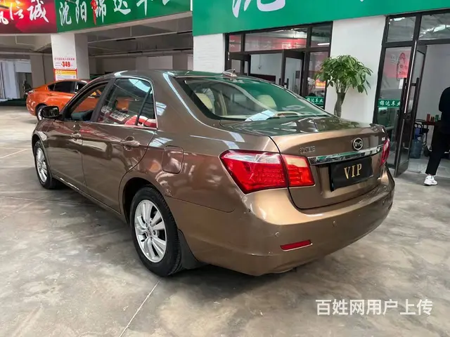 比亚迪G6 2011款 2.0 手动 豪华型 - 图片 7