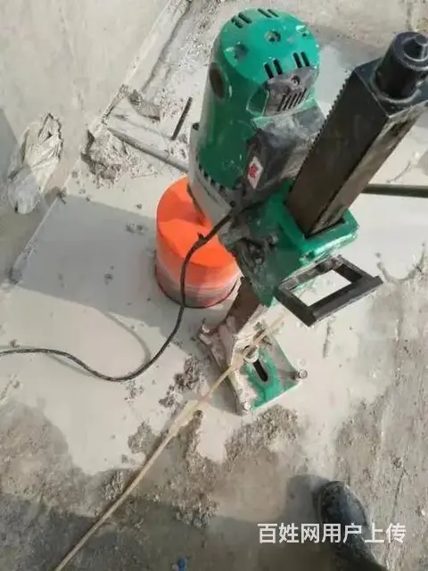 吴江松陵专业打孔钻孔师傅 穿墙孔 排气孔 空调孔 - 图片 2