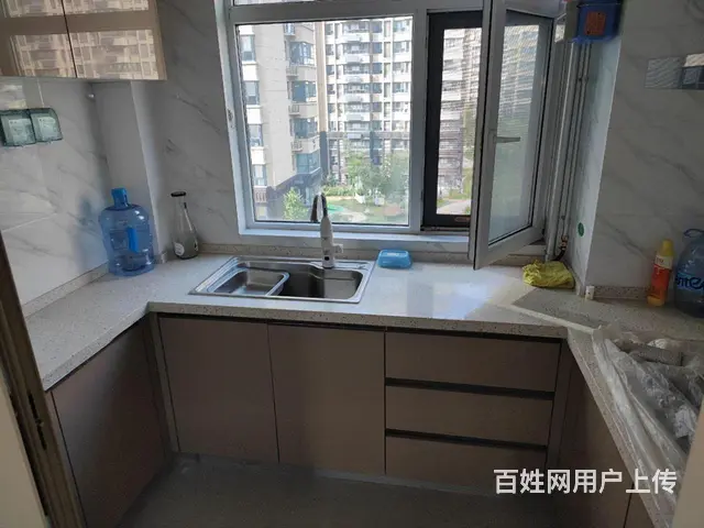 颐高公管，双证双气，精装修，送储室，可议价， - 图片 5