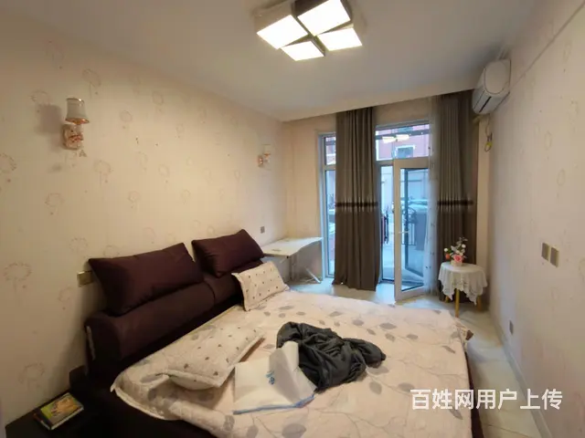 出租西梁英伦印象一楼70平，带小院15平，阴阳格局，带全部家 - 图片 2