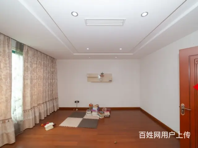 水木年华(双拼别墅 ) 5室3厅 东边户大花园 房东诚心出售 - 图片 2