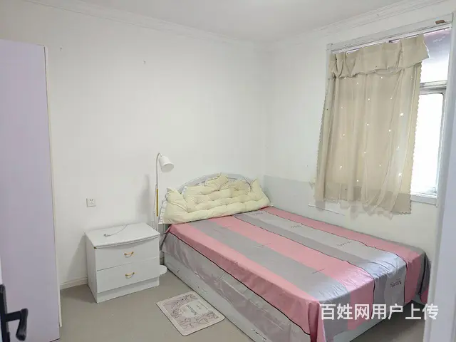 繁华地段，交通便利，两室新装修 - 图片 2