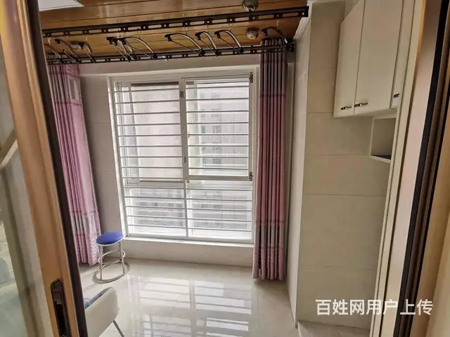 天成峰景2室 家具家电全新 年租1.6 看房有钥匙 - 图片 7