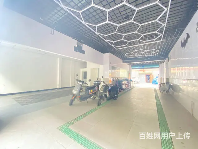 (房东直租)雨花区大桥二区运达广场旁138平仓库/门面出租 - 图片 4