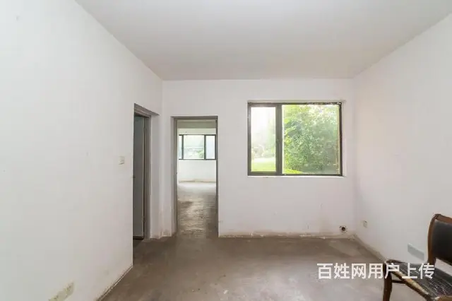飞龙小學、中學天山花园1室，采光好，急售，满2年，有图为证 - 图片 4