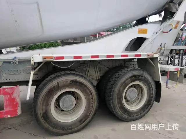 二手豪沃搅拌车 大20方 唐鸿上装 国五 前四后八 - 图片 8