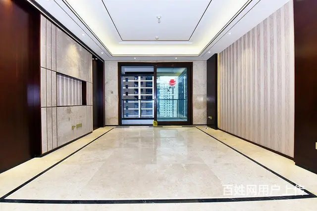特价房，急降200万，低于市场价格，带两个车位，正对花园 - 图片 1