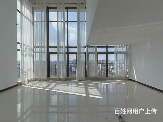 华发新城三期 5室2厅整租一线河景中空顶楼复式 - 图片 1