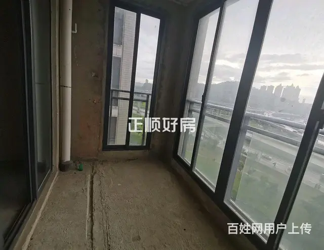 海景房，环境清幽，小区物业管理很好，喜欢安静的 - 图片 1