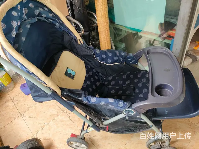 多功能婴儿车 - 图片 4