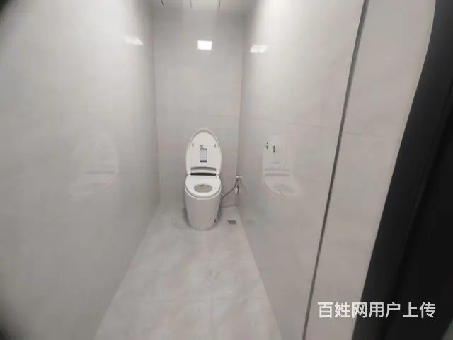 水岸华城19楼110平带跃层三室两卫精装58万六中万达 - 图片 7