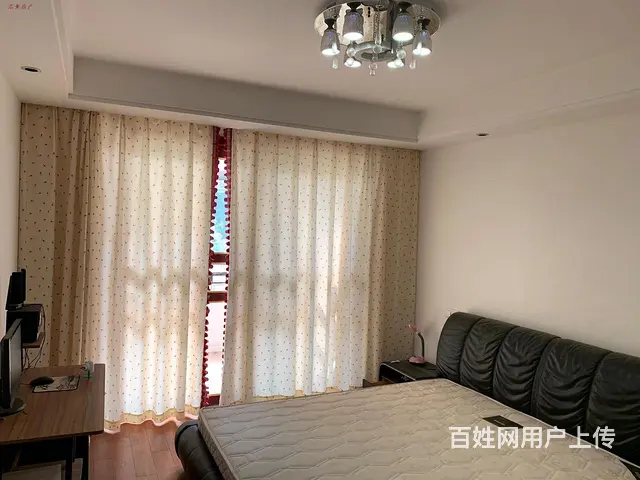 皇家首座东区，2楼，137平+车位，精装修，265 - 图片 4